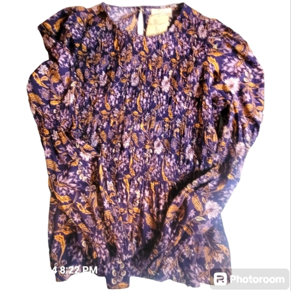 UNIVERSAL THREAD, purple floral tunic w/ puffy, long sleeves & smocking.Sz L NWT - Picture 3 of 8